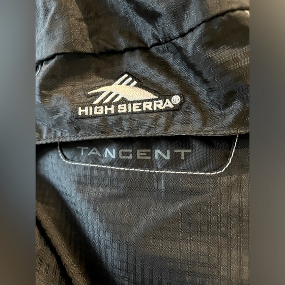 High Sierra Tangent 45l back pack - Picture 3 of 5